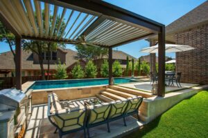 Nashville louvered roof system
